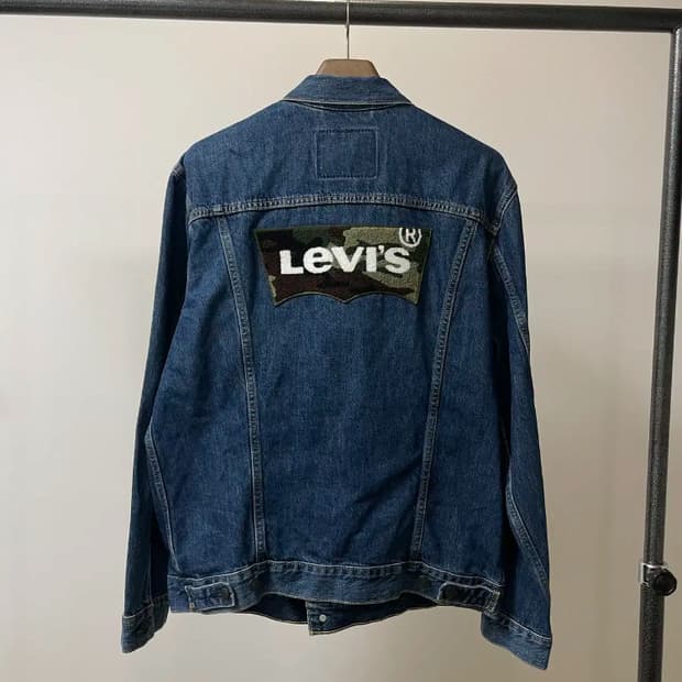 (XL) 리바이스 카모 백로고 데님 트러커 자켓 XL