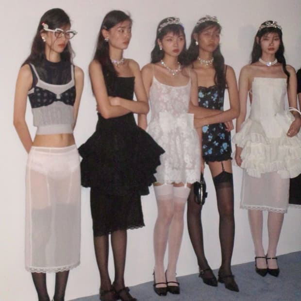 슈슈통 시스루 스커트 8uk / 시몬로샤 mjbypp 수사샤