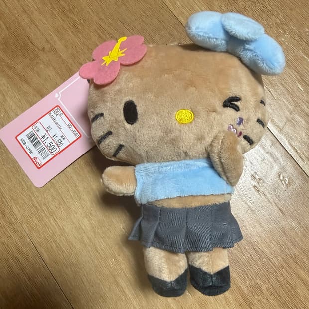 태닝 헬로키티 인형