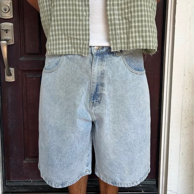 bombshell 데님 반바지 쇼츠 jorts 라이트 워시 32