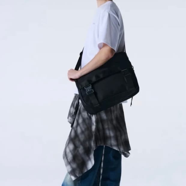 메종미네드 투버클 메신저백