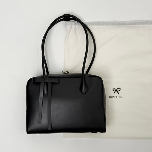(새상품) 보우틱 모니카 이태리 레더 숄더백 블랙