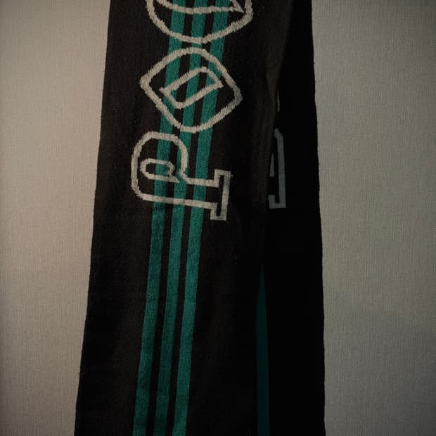 아디다스 고샤 머플러