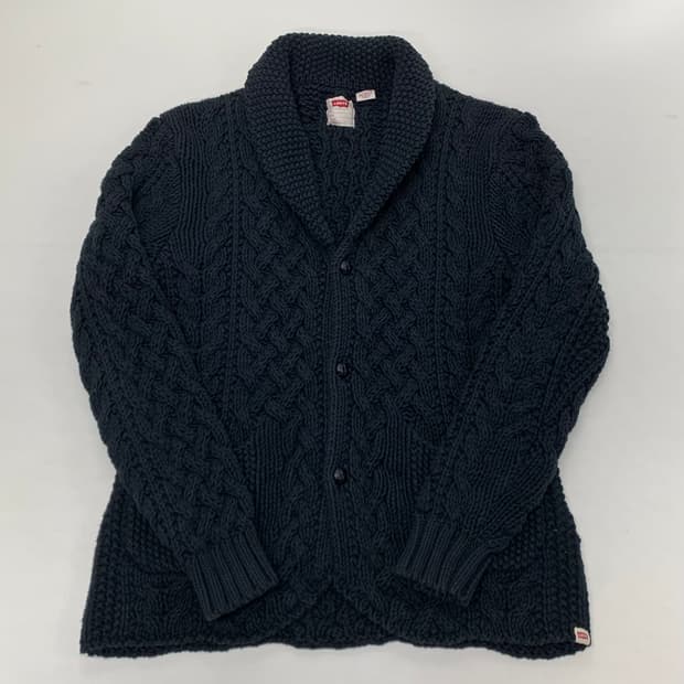 리바이스 슬림핏 숄카라 케이블 니트 가디건 (M)