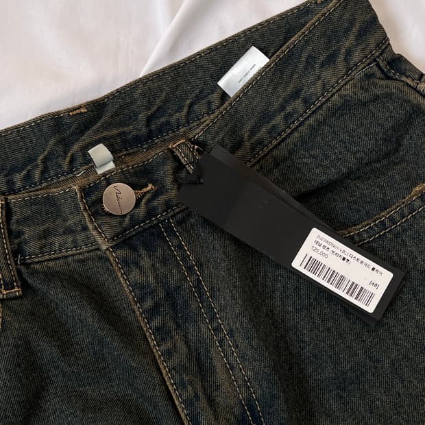 [48] 노이어 디스트로이드 플레어 데님 팬츠