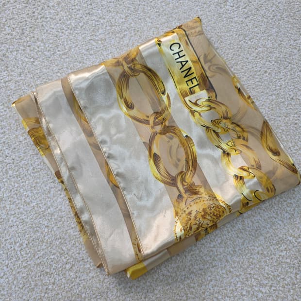 [F] 고급 로고 스카프 머플러(생활스크레치있음) 1222J