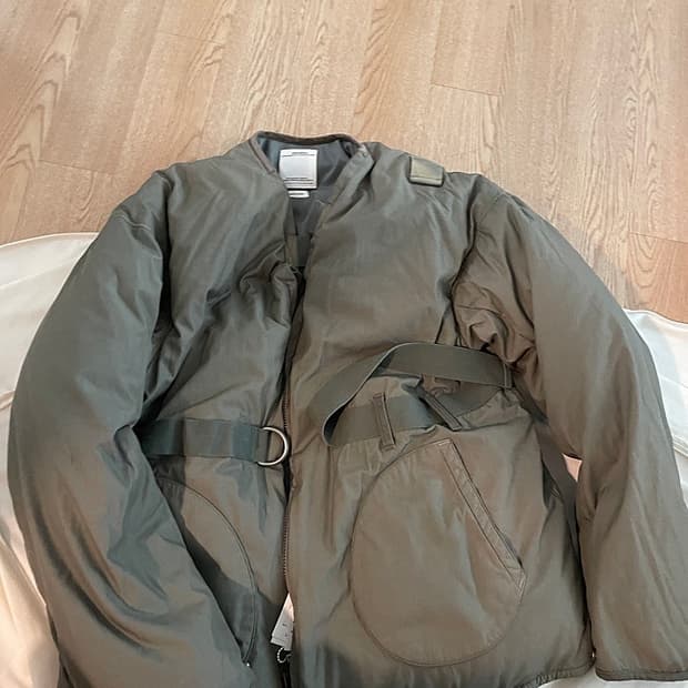 [3] visvim 21ss harrier down olive