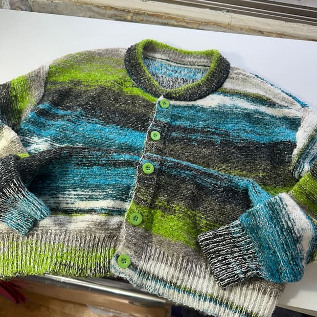 XL 빈티지 나염컬러 루즈오버핏 부클니트 U넥가디건