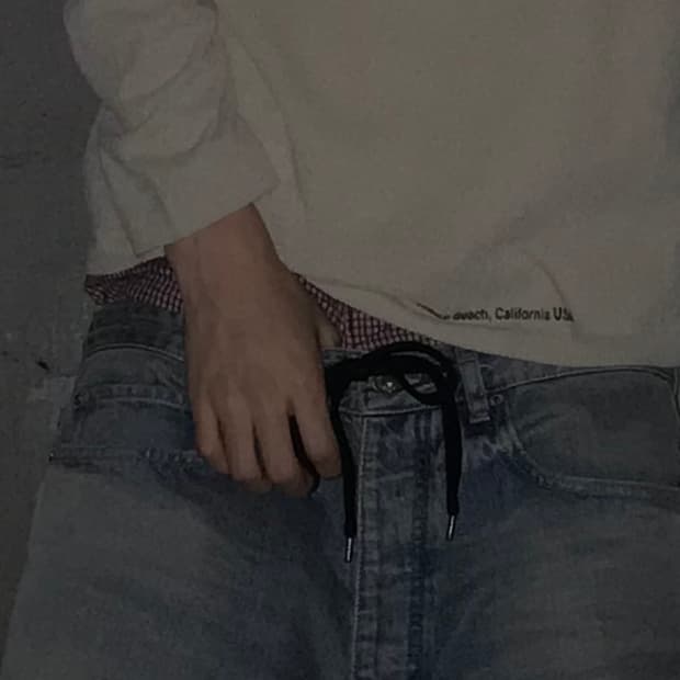 balenciaga string baggy denim