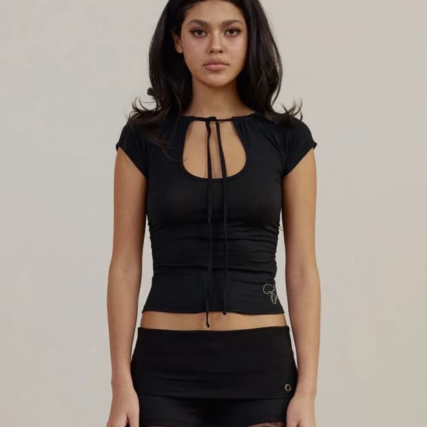 Eyeer Script Logo Tie Short Sleeve Top