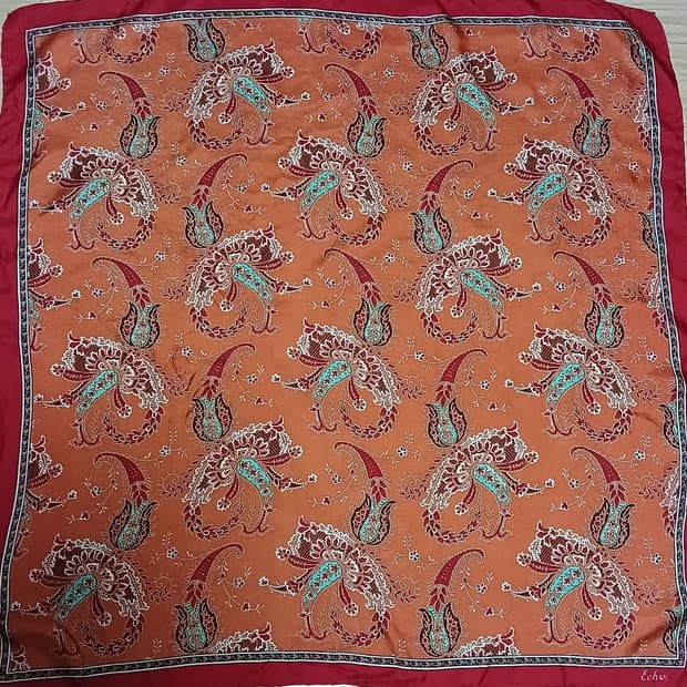 Echo 실크 스카프