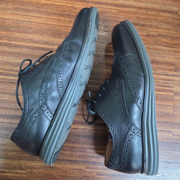 브레라 윙팁 레더 로퍼 275