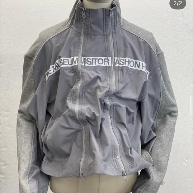 FLEXIBLE JACKET (GREY)