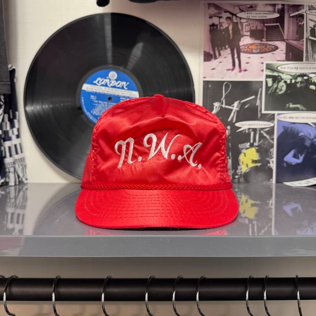 빈티지 90s N.W.A 힙합 부틀렉 새틴 모자