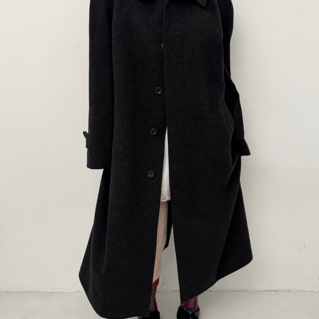 블랙 오버핏 롱코트 