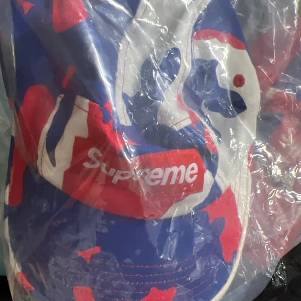 슈프림 멀티카모 박스로고