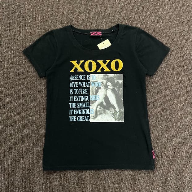 OS)XOXO y2k 레터링 프린팅 블랙 반팔