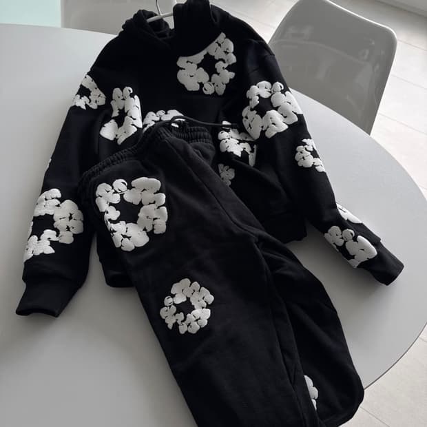 데님티어스 블랙 후디 셋업