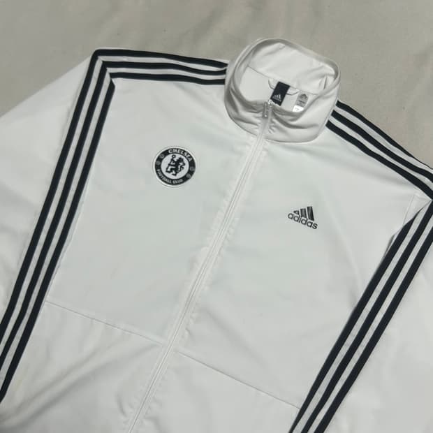 L 아디다스 첼시 화이트 바람막이