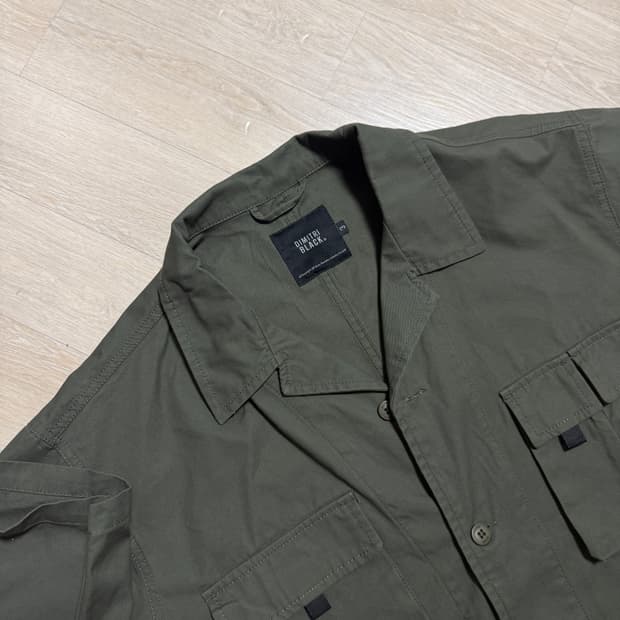 디미트리블랙 카키 반팔 셔츠 3size (XL)