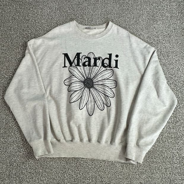 마르디 메크르디 플라워 맨투맨 티셔츠