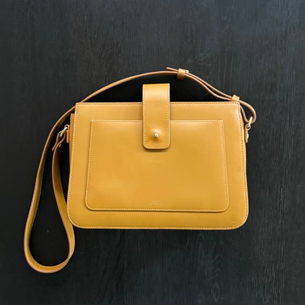 A.P.C. 아페쎄 Albane 알반백 현아백