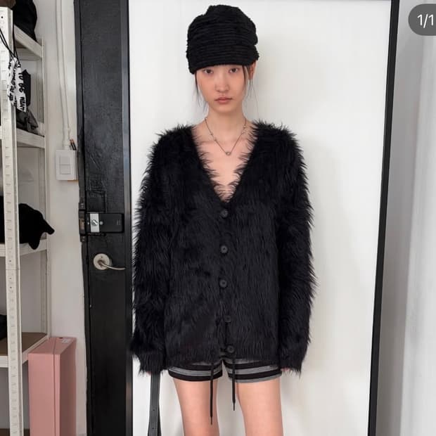 털 니트 오버핏 퍼 가디건 블랙 새상품