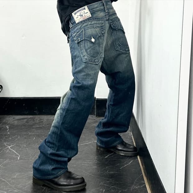 34)트루릴리전 월드투어 빅로고 데님 팬츠