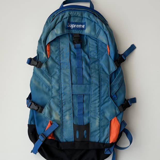 2004 17th 슈프림 백팩