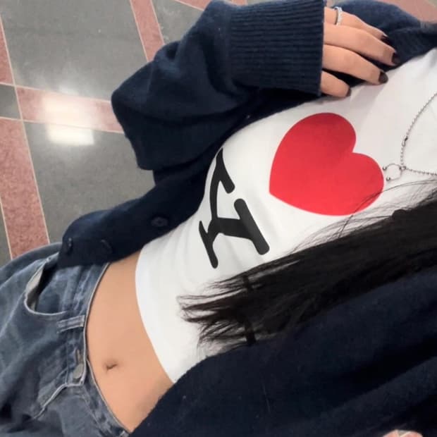 글로니 티셔츠