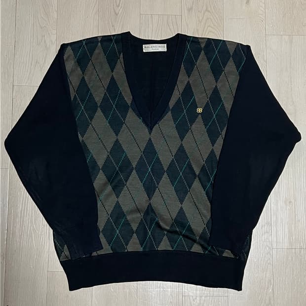 발렌시아가 파리 와펜 아가일 패턴 브이넥 배색니트 [블랙] 2XL/110
