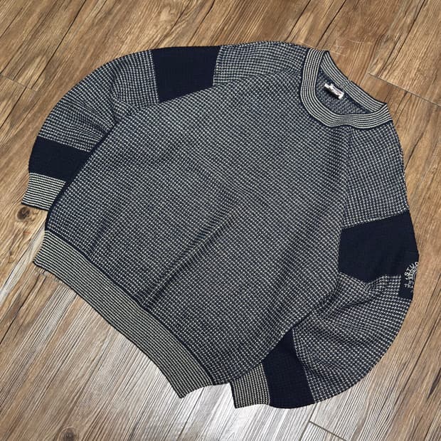 Studio 0001 잔프랑코페레 이탈리야 빈티지 스웨터