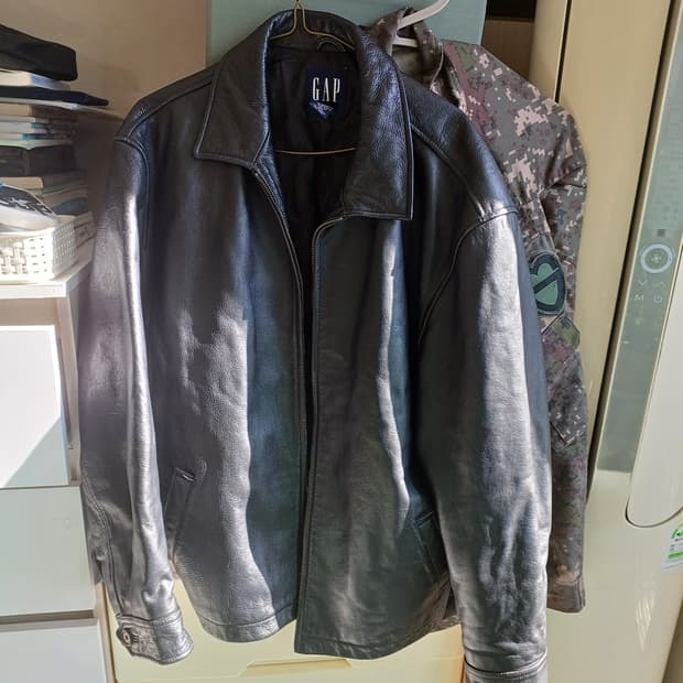 갭스 가죽자켓