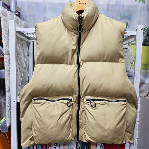 마뗑킴 남성 겨울패딩조끼 L 패딩 베스트 XD45