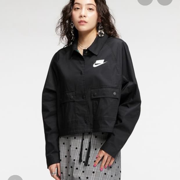 나이키 블랙 바람막이 코치자켓