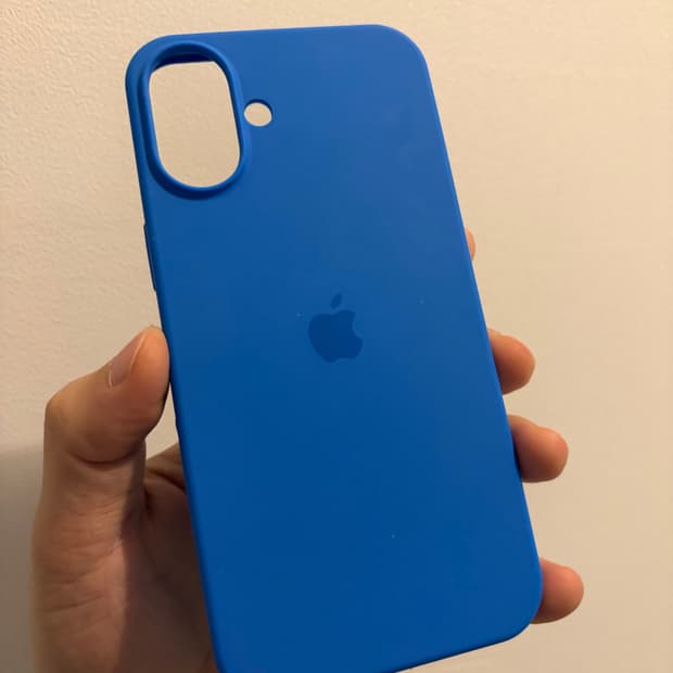 (새상품) 아이폰 16플러스 아쿠아마린 블루 케이스 판매