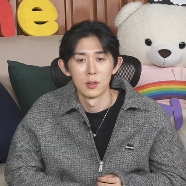 [50] 쿠레쥬 하운드투스 트위드 크롭 자켓 코드쿤스트 착용
