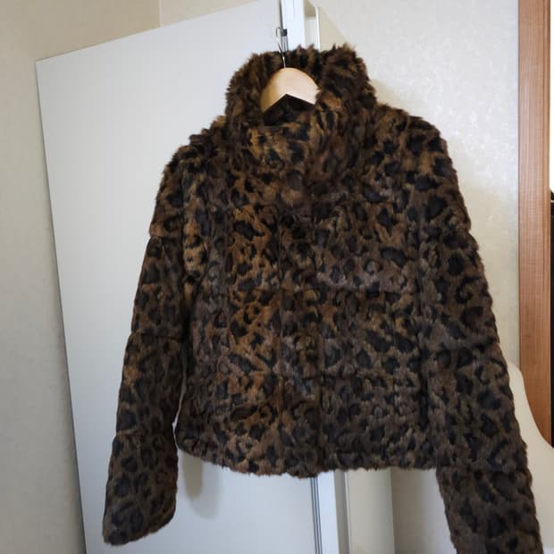 Abercrombie & Fitch 아베크롬비 호피 퍼 숏 자켓 M