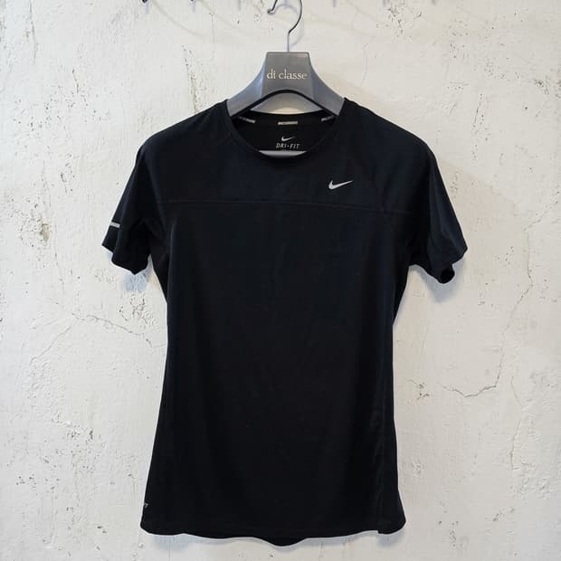 나이키 드라이핏 러닝 반팔티 L