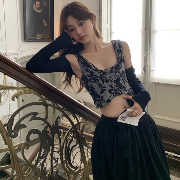 서쿠키 반룬 자카드 탑 xs