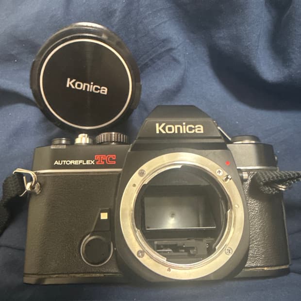 Konica 필름 카메라