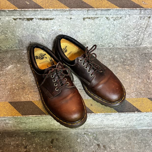 닥터마틴 8053 브라운 크레이지 호스 