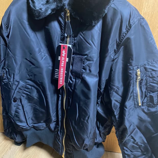 알파인더스트리 B-15 L사이즈 새제품