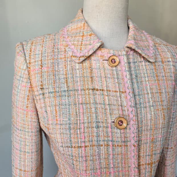 핑크 부클 트위드 자켓
