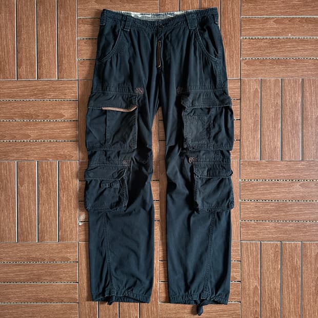 Vintage multi pocket cargo pants