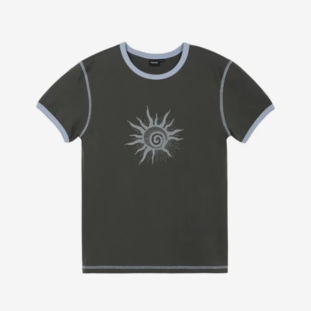 아캄 Cracked Sun Ringer Top 링거 반팔 티셔츠