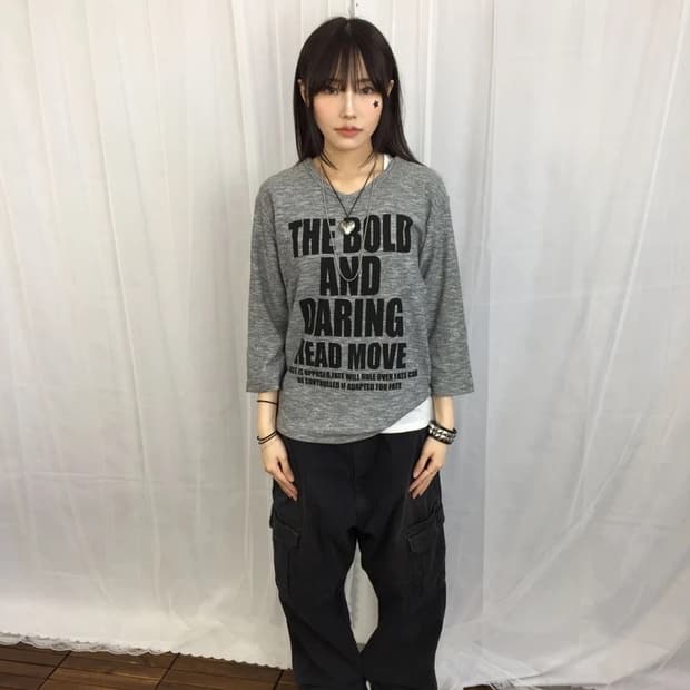 JPN Anti-Label Jean Graphic V-Neck Tee