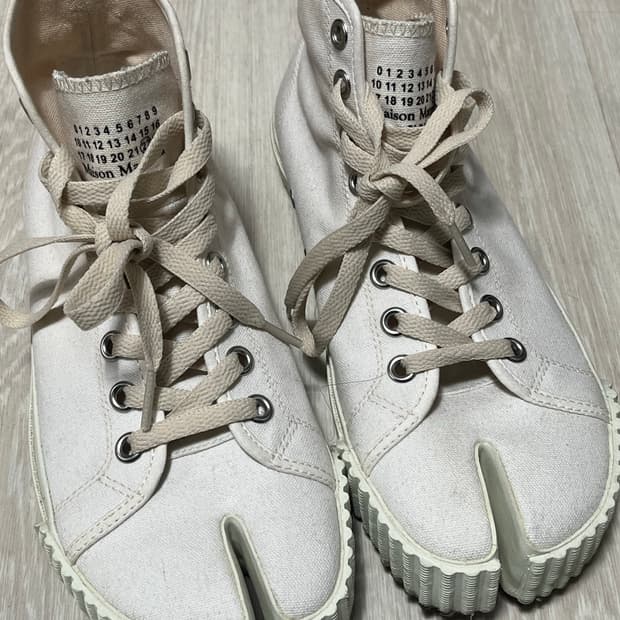 메종마르지엘라 타비 하이탑 스니커즈