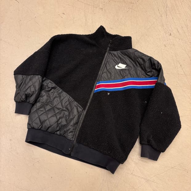 나이키 쉐르파 퀼팅 자켓