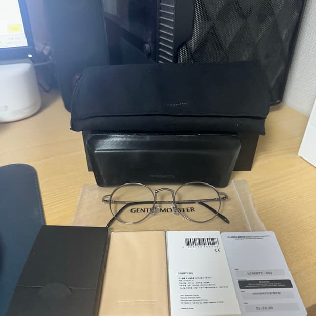 젠틀몬스터 LIBERTY(리버티)-D01